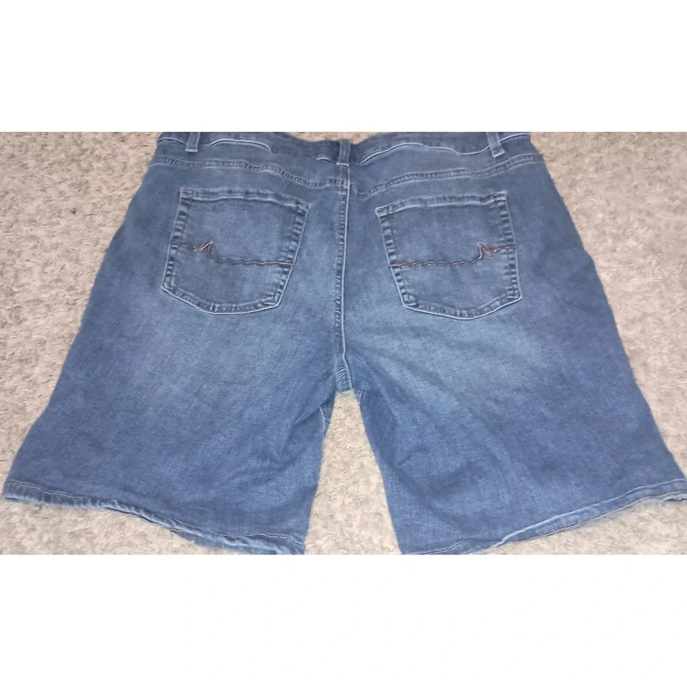 Maurices no stains
